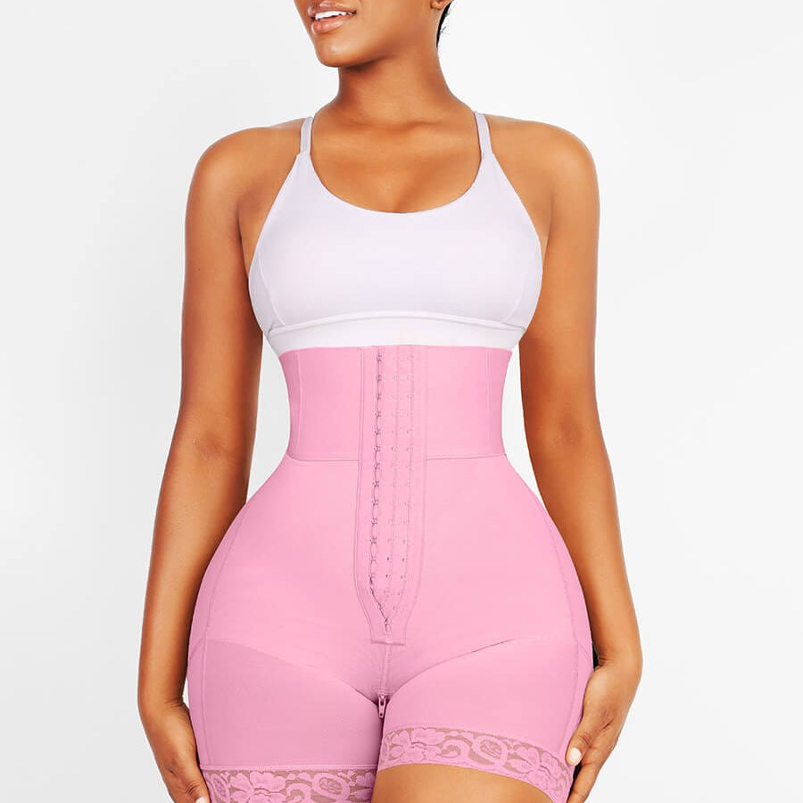 SlimCurve® – Seamless Shaping Shorts with Curve Support