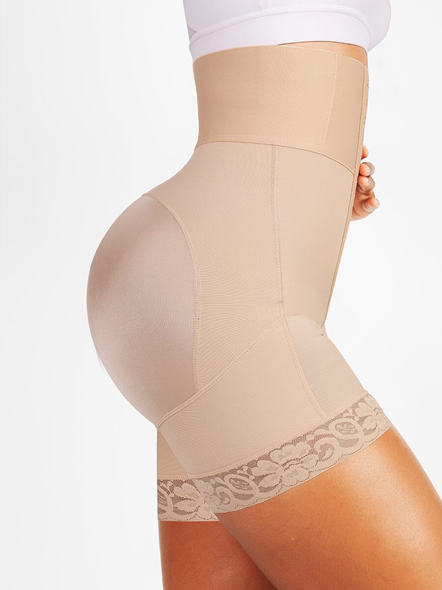 SlimCurve® – Seamless Shaping Shorts with Curve Support