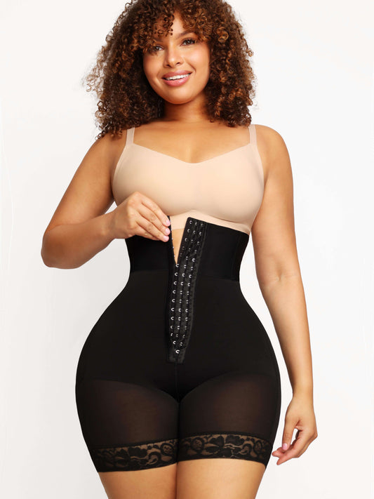 SlimCurve® – Seamless Shaping Shorts with Curve Support