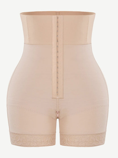 SlimCurve® – Seamless Shaping Shorts with Curve Support