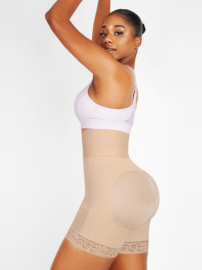 SlimCurve® – Seamless Shaping Shorts with Curve Support